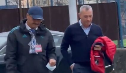 Mircea Rednic, prezent la meciul dintre CS Hunedoara și FCSB! Reacția antrenorului când a fost întrebat despre revenirea la Dinamo