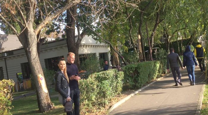 Cum își petrece Adam Nemec timpul liber, după despărțirea de Dinamo: viitorul tătic și-a scos superba soție în parc | FOTO & VIDEO EXCLUSIV
