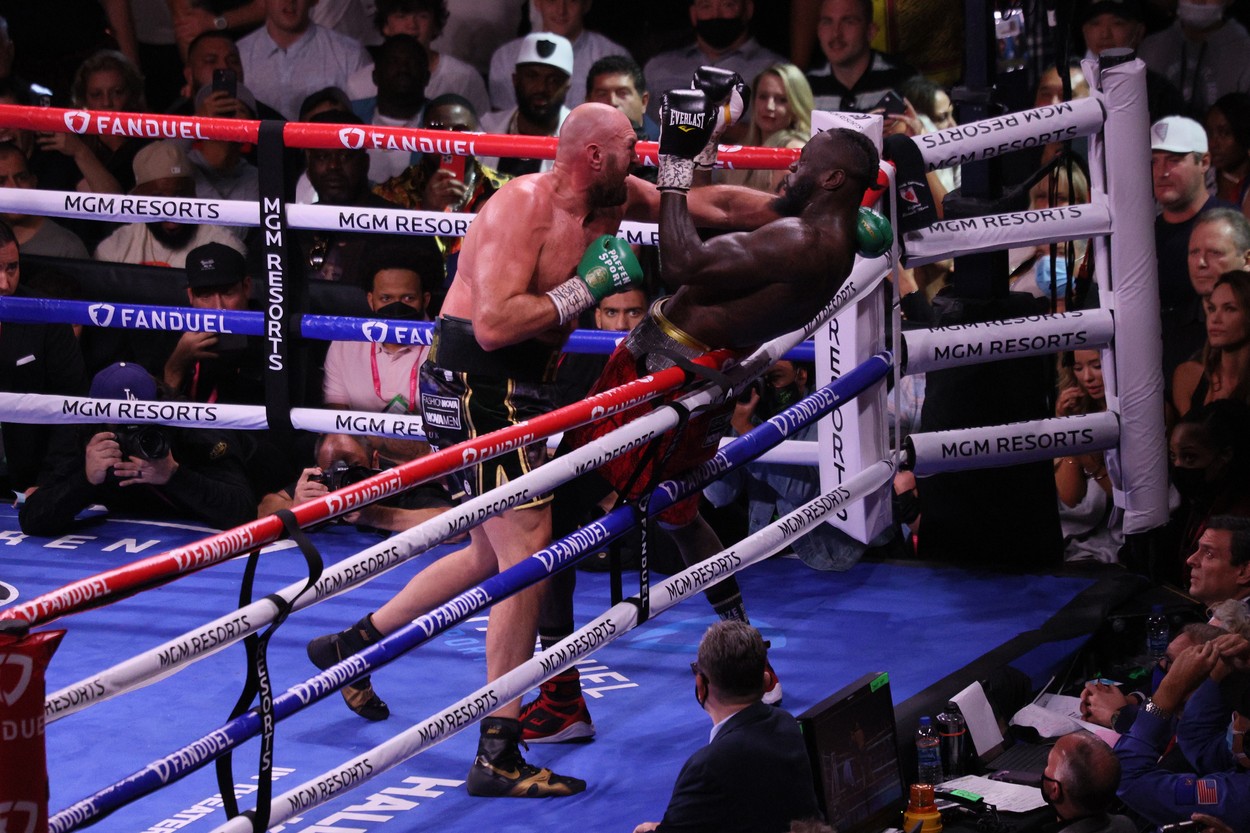 Coșmar pentru Deontay Wilder! A ajuns pe masa de operație după lupta grea cu Tyson Fury: „E dureros!”