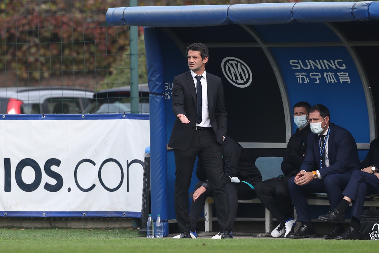 Cristi Chivu, rezultate formidabile pe banca lui Inter Primavera! Ce părere ar fostul fundaș despre experiența de antrenor: „Îmi face plăcere. Am multe de învățat de la copii”