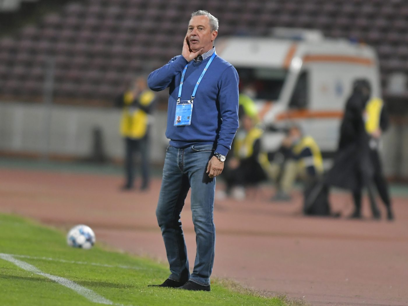 Mircea Rednic, săgeți către Dario Bonetti după remiza cu Rapid. „N-au fost cântăriți niciodată!” „Puriul”, șocat de problema lui Răuță. „Am spus repede o rugăciune!”