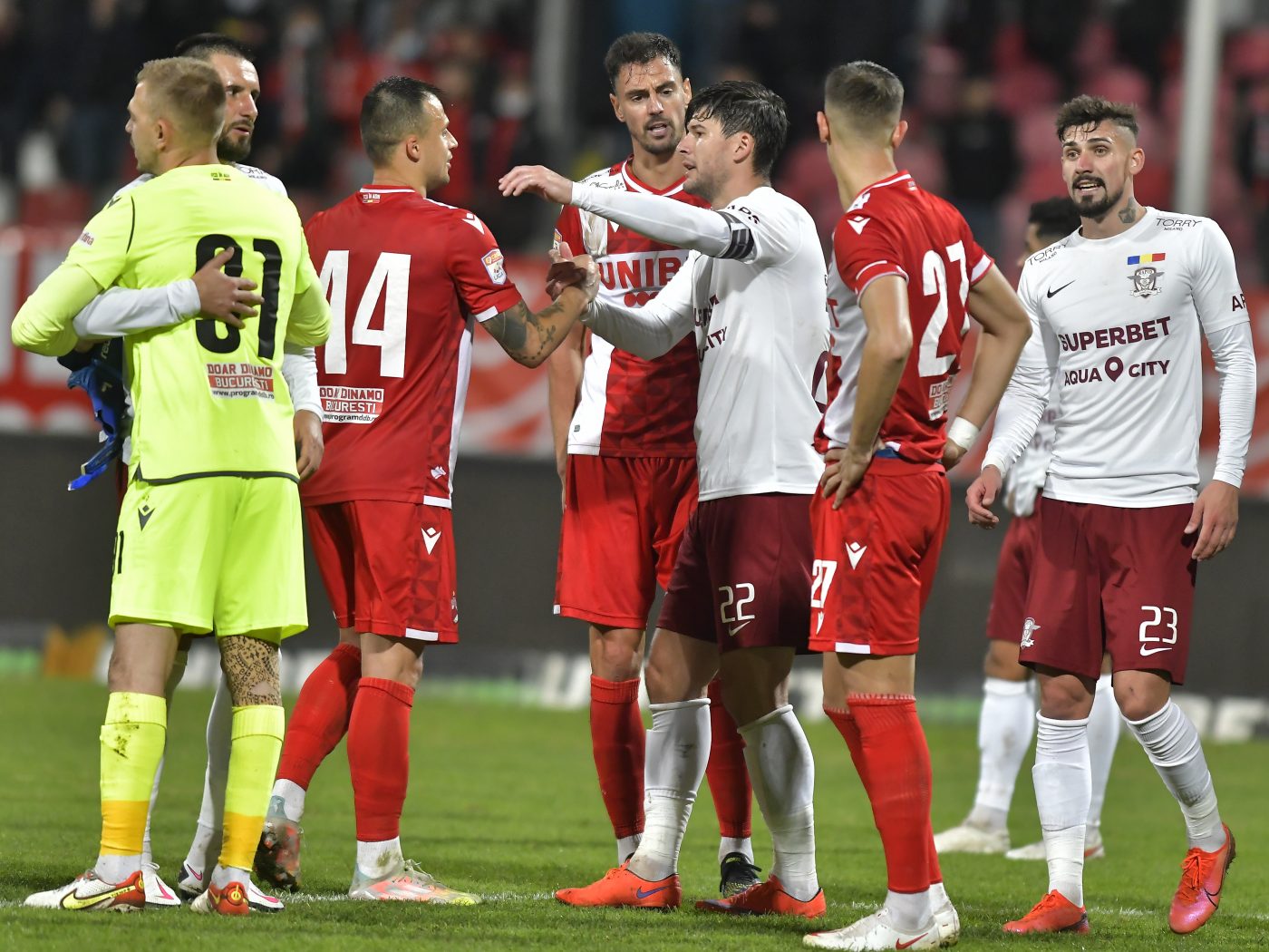 Dinamoviștii, urmăriți de blestemul egalării din prelungiri! „Suntem dezmăgiți, triști. Din nou, apare neșansa pe final de meci”