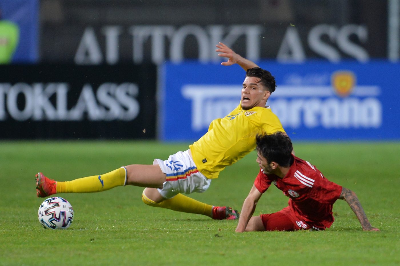 Edi Iordănescu îl compătimește pe Ianis Hagi. „Am văzut că i s-au făcut anumite nedreptăți! A fost analizat, judecat, etichetat”
