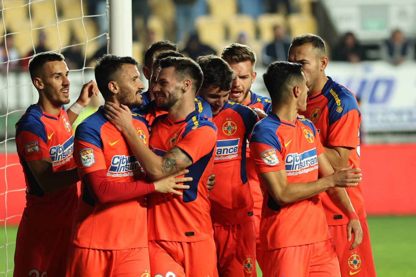 BREAKING NEWS | FCSB a anunțat FRF că nu va putea disputa meciul cu FC Voluntari din Cupa României. Roș-albaștrii pierd la „masa verde” partida | EXCLUSIV
