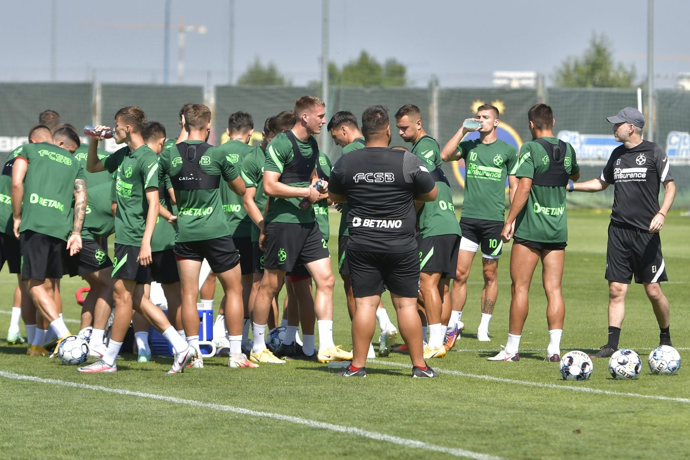 Pericol pentru FC Argeș! Doi titulari au revenit în lotul lui FCSB + Cum poate arăta echipa de start a lui Edi Iordănescu