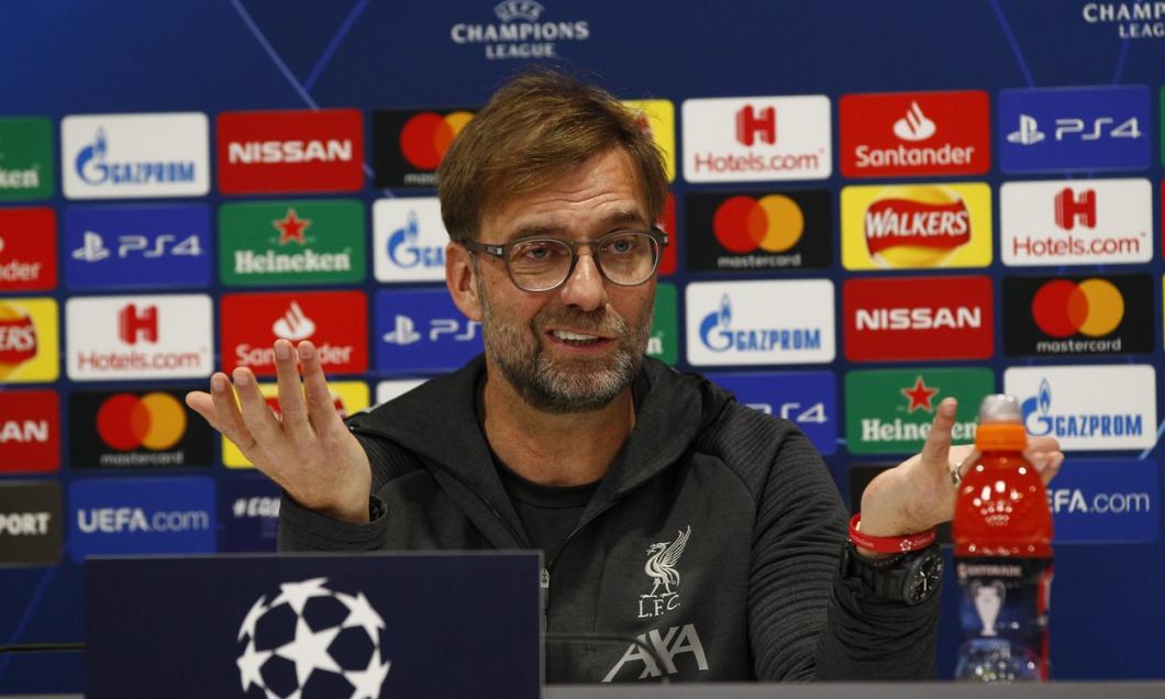 „Premier League All-Star Game” prinde contur, însă Jurgen Klopp ironizează propunerea miliardarului de la Chelsea: „Când se găsește o dată liberă să mă sune”
