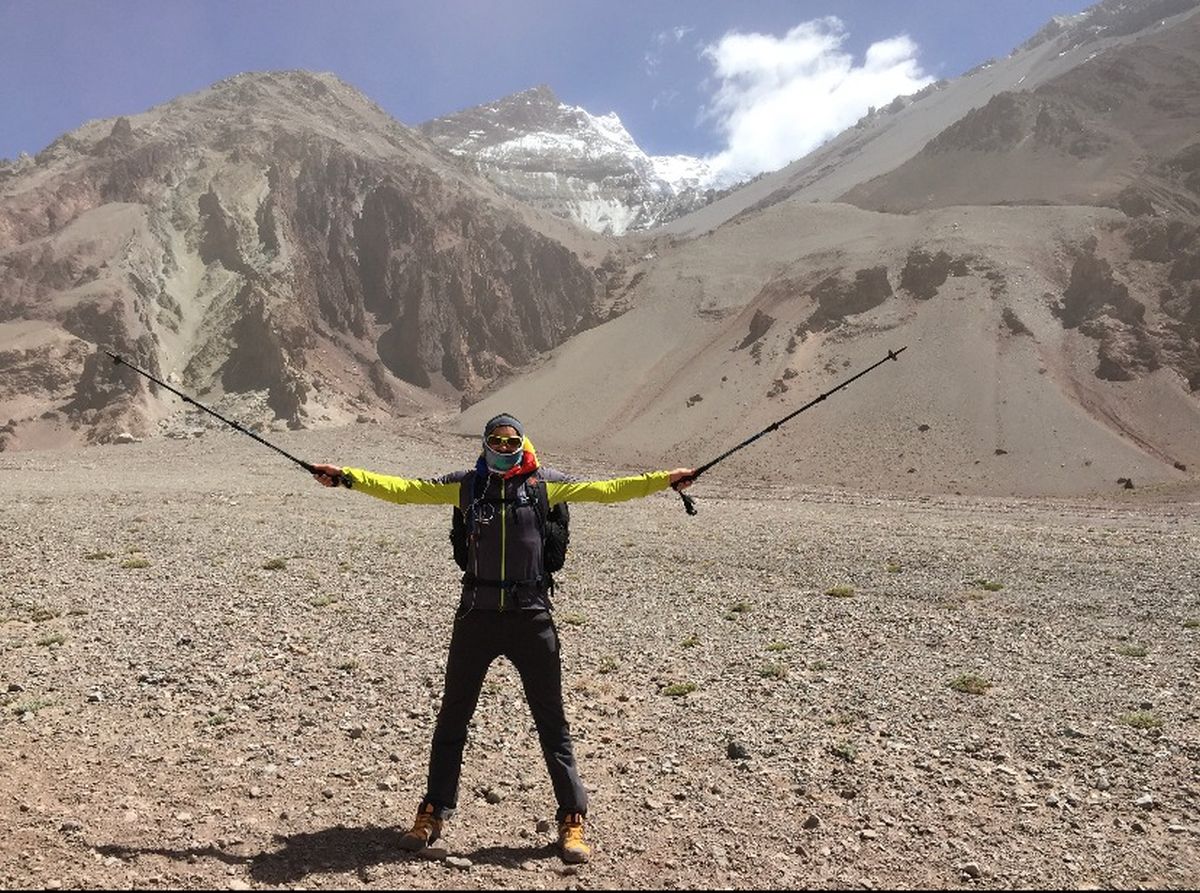 Se antrenează zilnic să cucerească vârful Kilimanjaro!