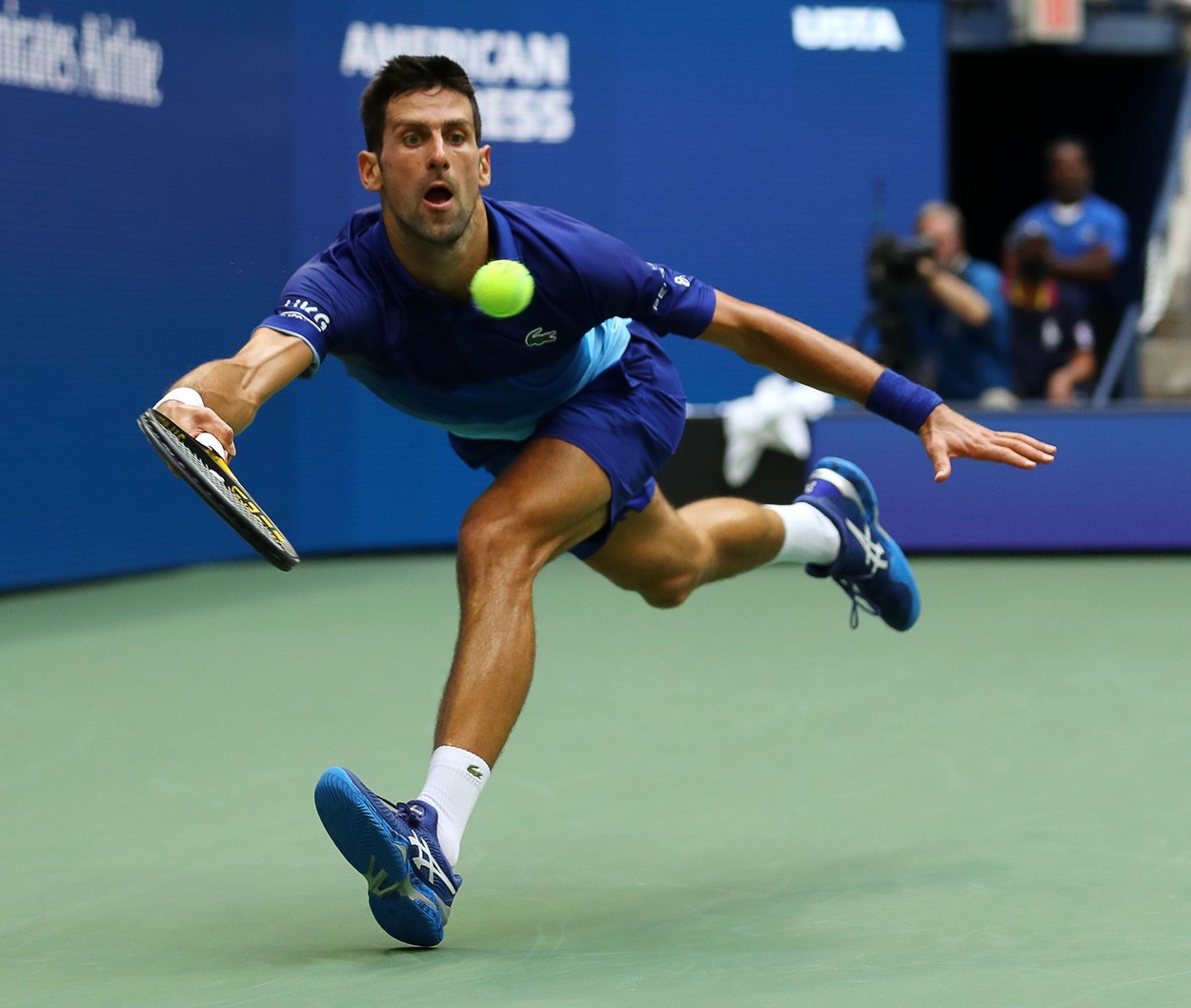 Familia lui Novak Djokovic, strigăt de disperare: „Este ținut prizonier! Locul în care stă este murdar, plin de insecte!” Dezvăluiri șocante despre condițiile pe care le are tenismenul în Australia