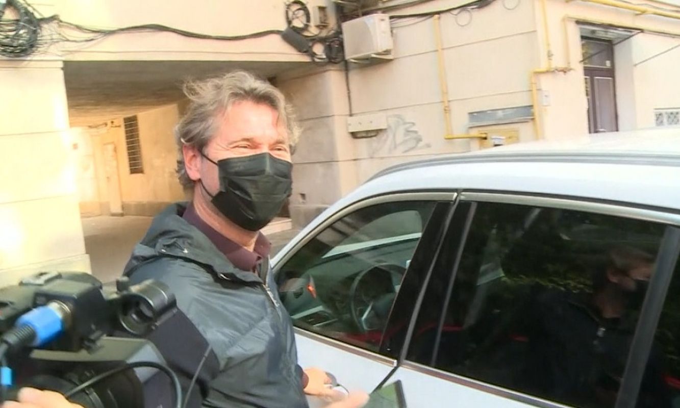 Florin Răducioiu a ieșit acum din sediul clubului Dinamo! A negociat cu Iuliu Mureșan pentru a prelua funcția de director sportiv