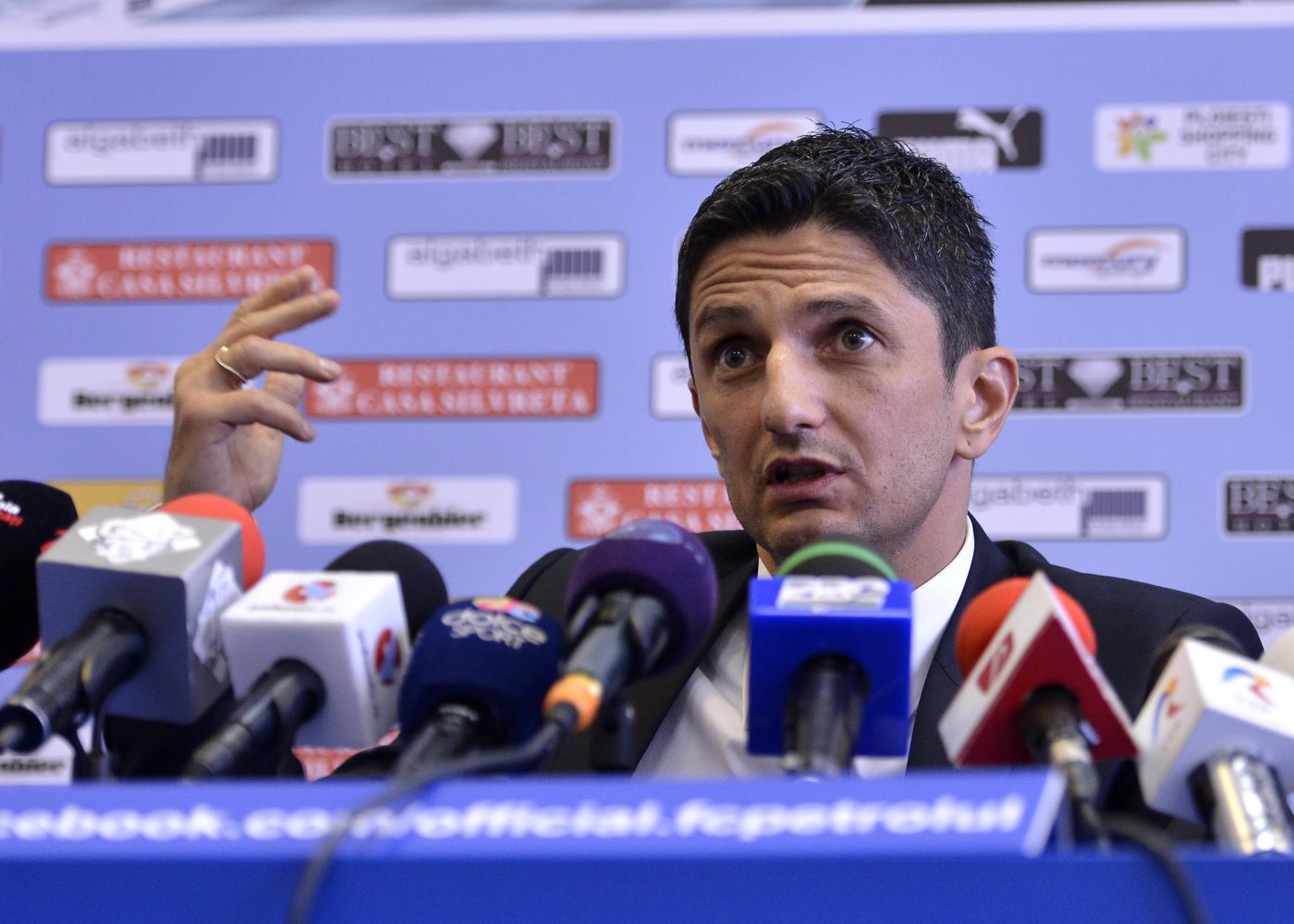 Răzvan Lucescu explică de ce Mirel Rădoi vrea să plece de la echipa națională: „Dacă el a simțit asta, înseamnă că a făcut bine!”. Ce spune antrenorul lui PAOK despre șansele României