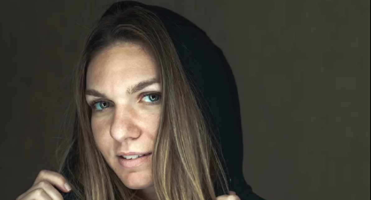 Jurnaliștii francezi, uimiți de cât poate îndura Simona Halep: „Moartea mătușii, accidentări, căsătorie, schimbarea antrenorului!”