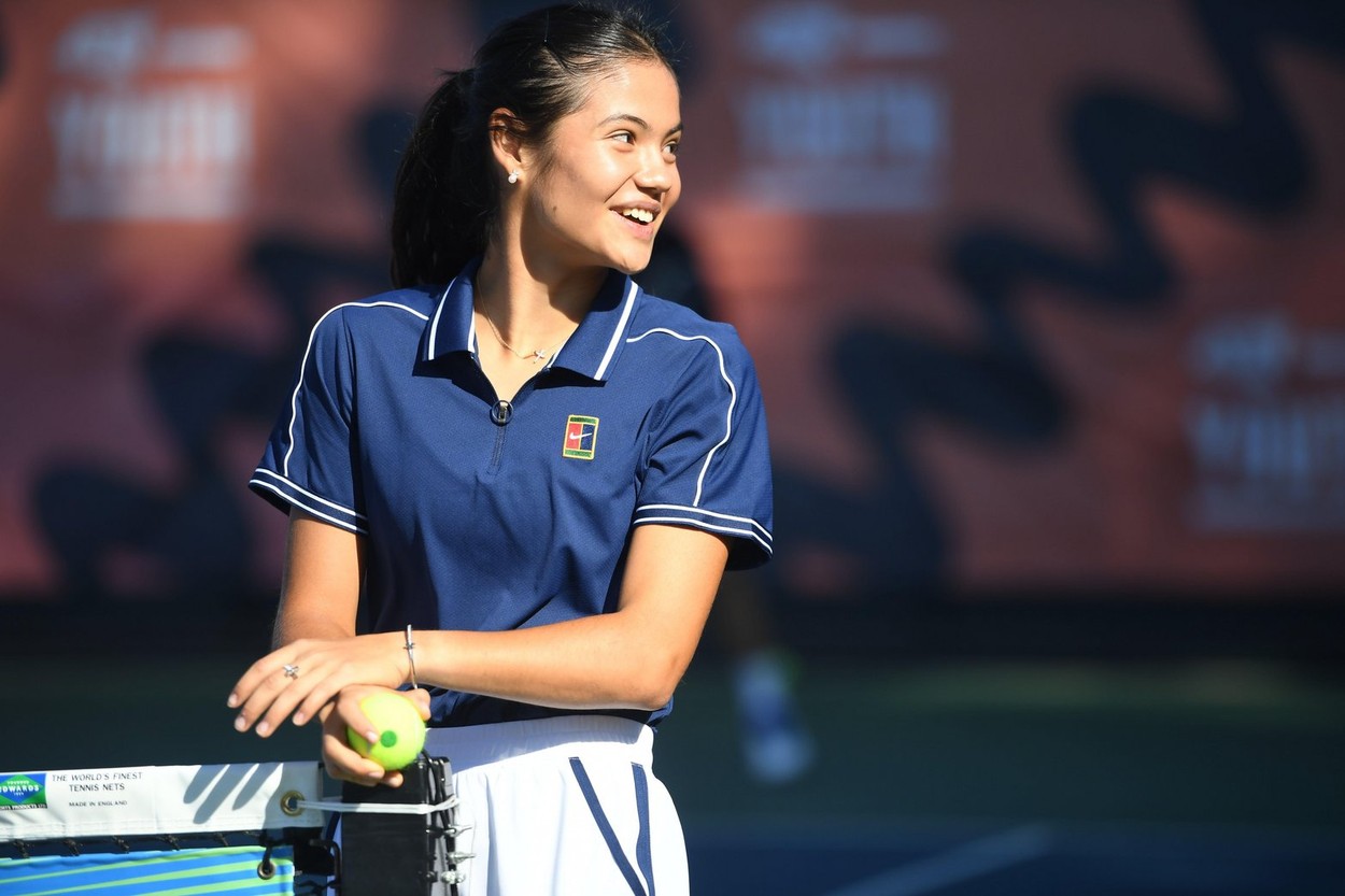 Turneul la care va participa Emma Răducanu după ce va veni în România! Ce planuri are jucătoarea care a făcut senzație la US Open