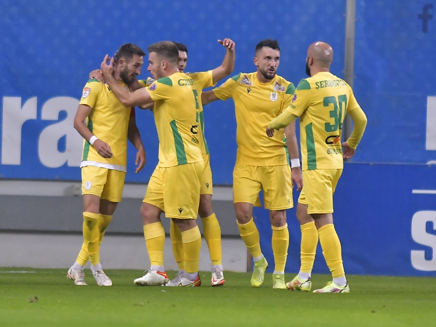 CS Mioveni – UTA, Live Video Online, de la ora 17:30. Nou-promovata are o singură victorie pe teren propriu