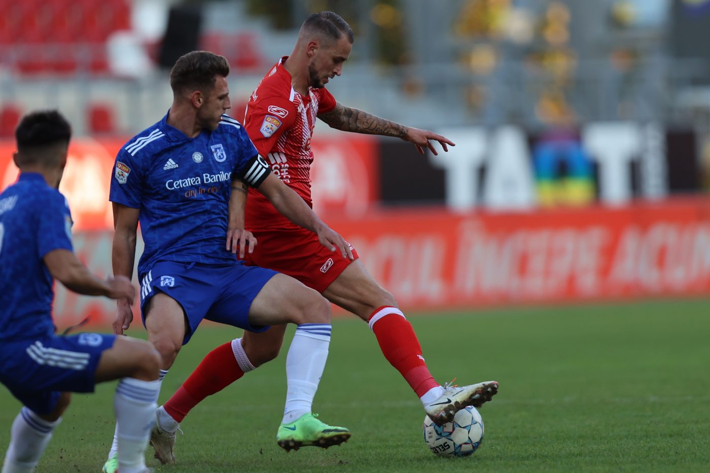 FC U Craiova – UTA Arad 1-1, în etapa 27 din Liga 1 | Arădenii scot un punct în prelungirile partidei din Bănie!