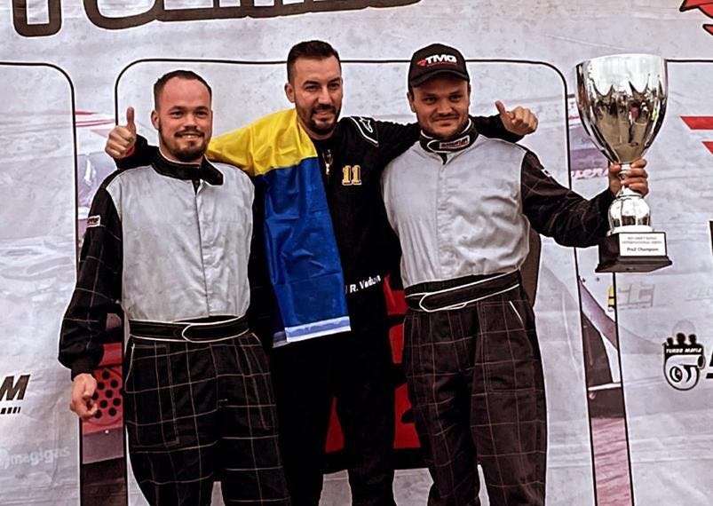 Un român a scris istorie, după ce a devenit campion european la drift! Radu Văduva: „Nici nu îndrăzneam să visez!”