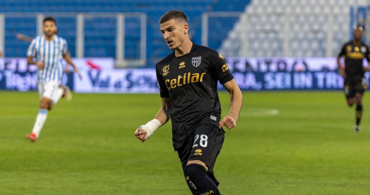 Cum s-au descurcat Valentin Mihăilă și Dennis Man în Parma – Monza! Fostul fotbalist de la FCSB, titular după ce a fost infectat de COVID-19
