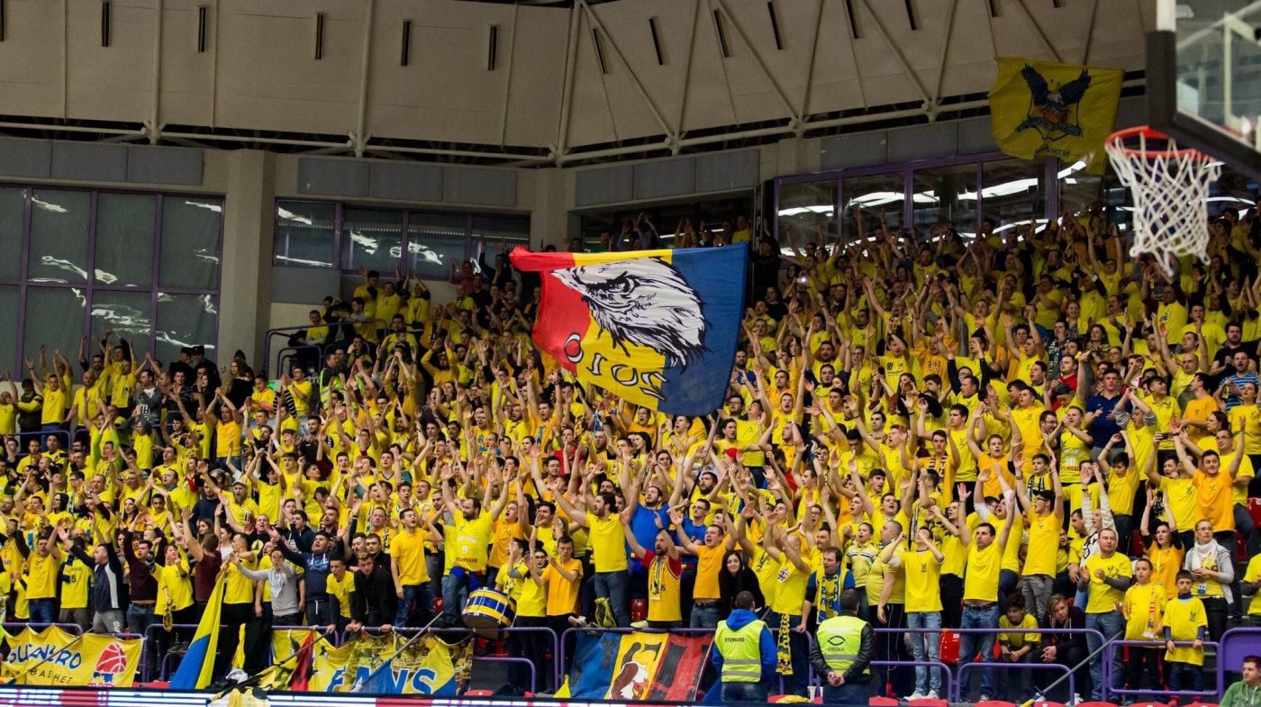 Măsură inedită în baschetul masculin fără spectatori în săli! Fanii de la CSU Sibiu au cumpărat 1788 de bilete la meciul din deplasare cu Dinamo | EXCLUSIV