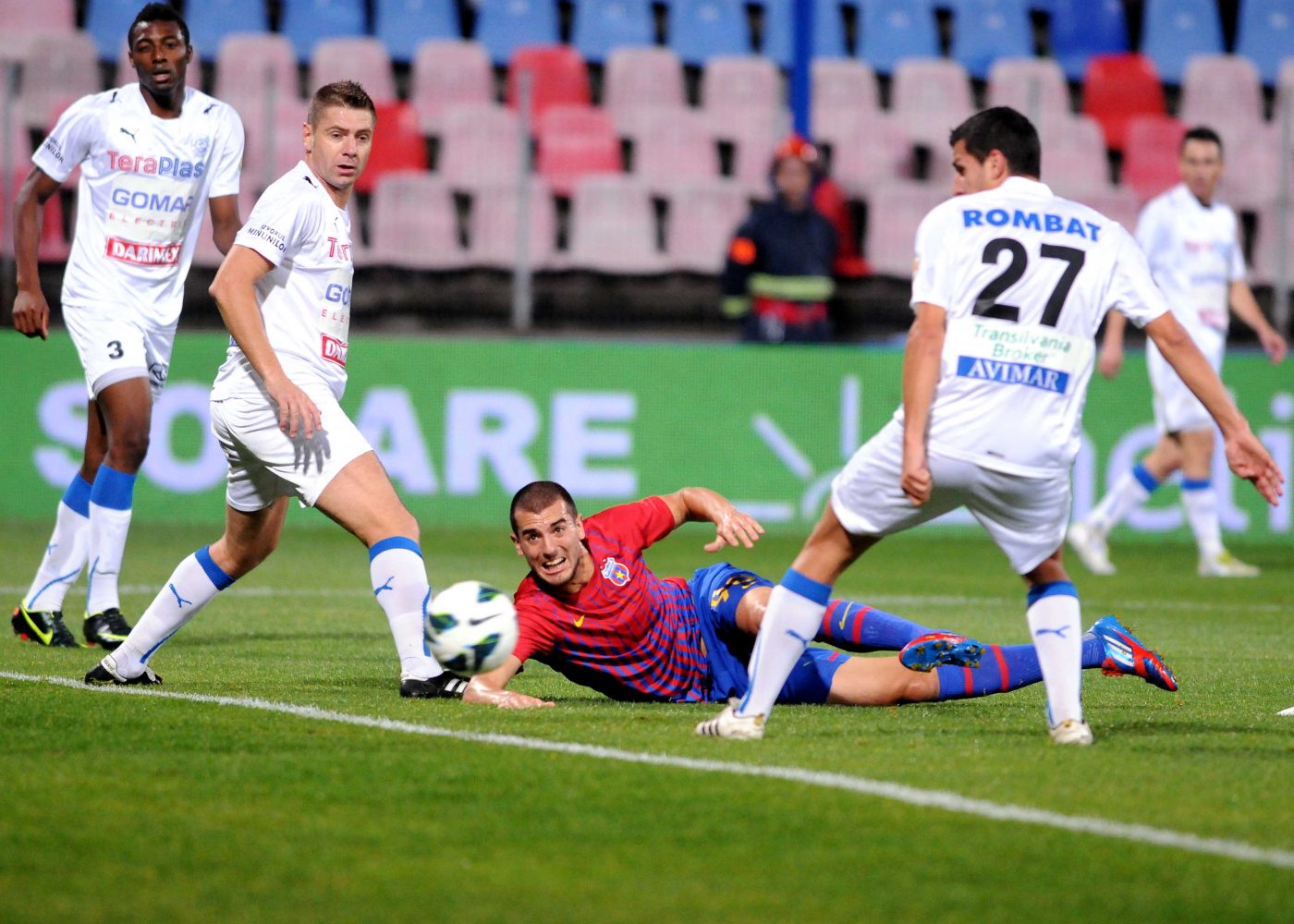 Stefan Nikolic, înapoi în fotbalul românesc! La ce echipă a fost prezentat oficial fostul campion al României cu FCSB