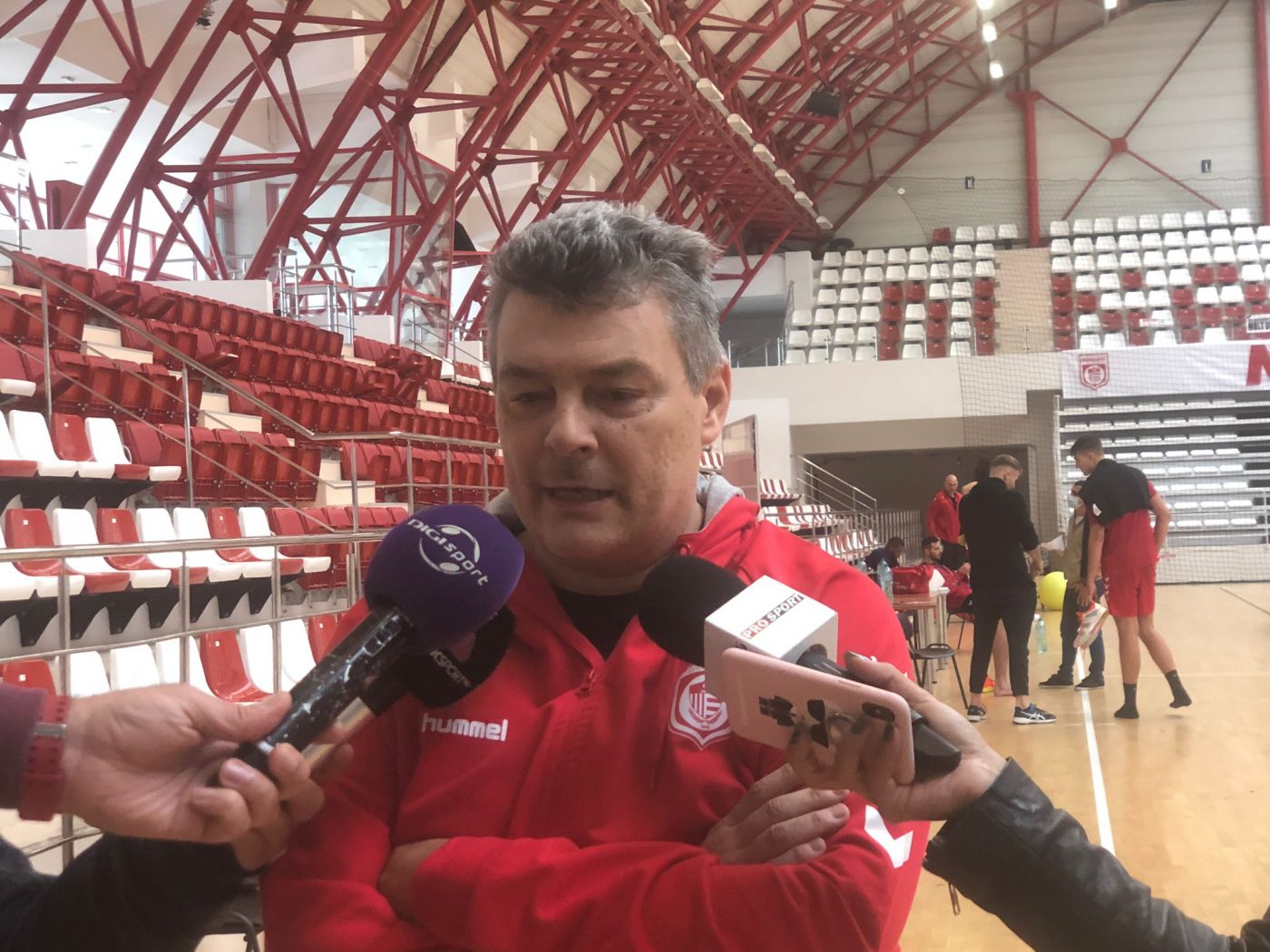 Xavi Pascual, precaut înainte de Motor Zaporojie – Dinamo: „Joacă acasă, sunt mai buni decât noi. Dar, mergem acolo să câștigăm!”. Ce spune Răzvan Gavriloaia despre șansele de calificare din grupele Ligii Campionilor