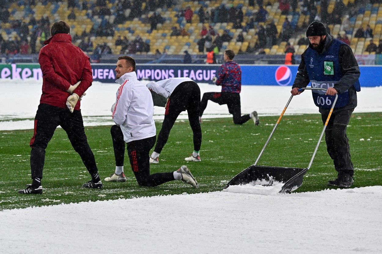A venit iarna la Kiev! Mircea Lucescu, șocat înaintea marelui derby cu Bayern: „Sper să se joace!” | FOTO
