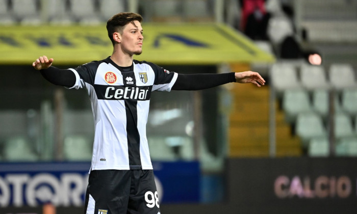 Dennis Man a revenit ca titular la Parma, dar nu a strălucit: „Mișcarea lui a fost foarte ștearsă!”. Ce notă a primit fotbalistul român