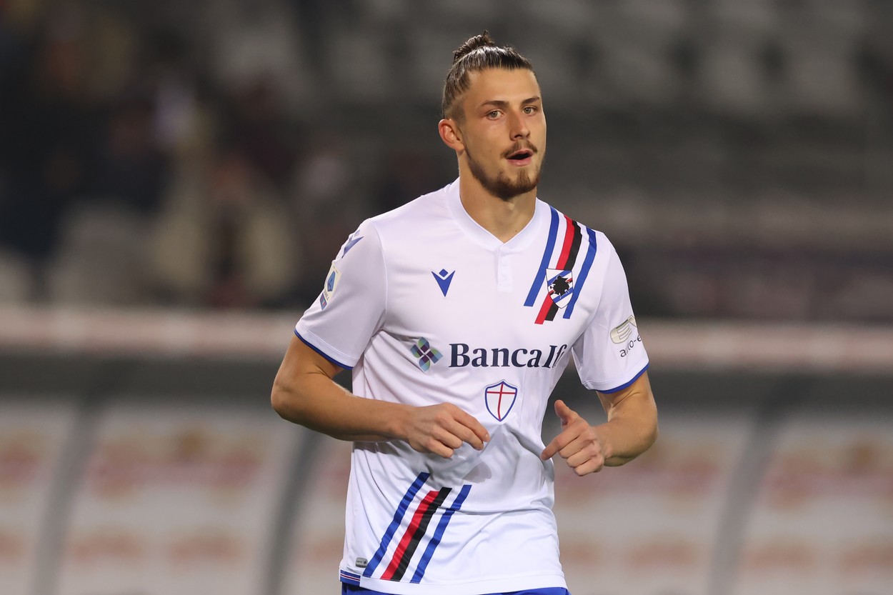 Răzvan Raț, decisiv în transferul lui Radu Drăgușin la Genoa! Cum a intervenit fostul internațional pe lângă impresarul fotbalistului | VIDEO EXCLUSIV ProSport Live