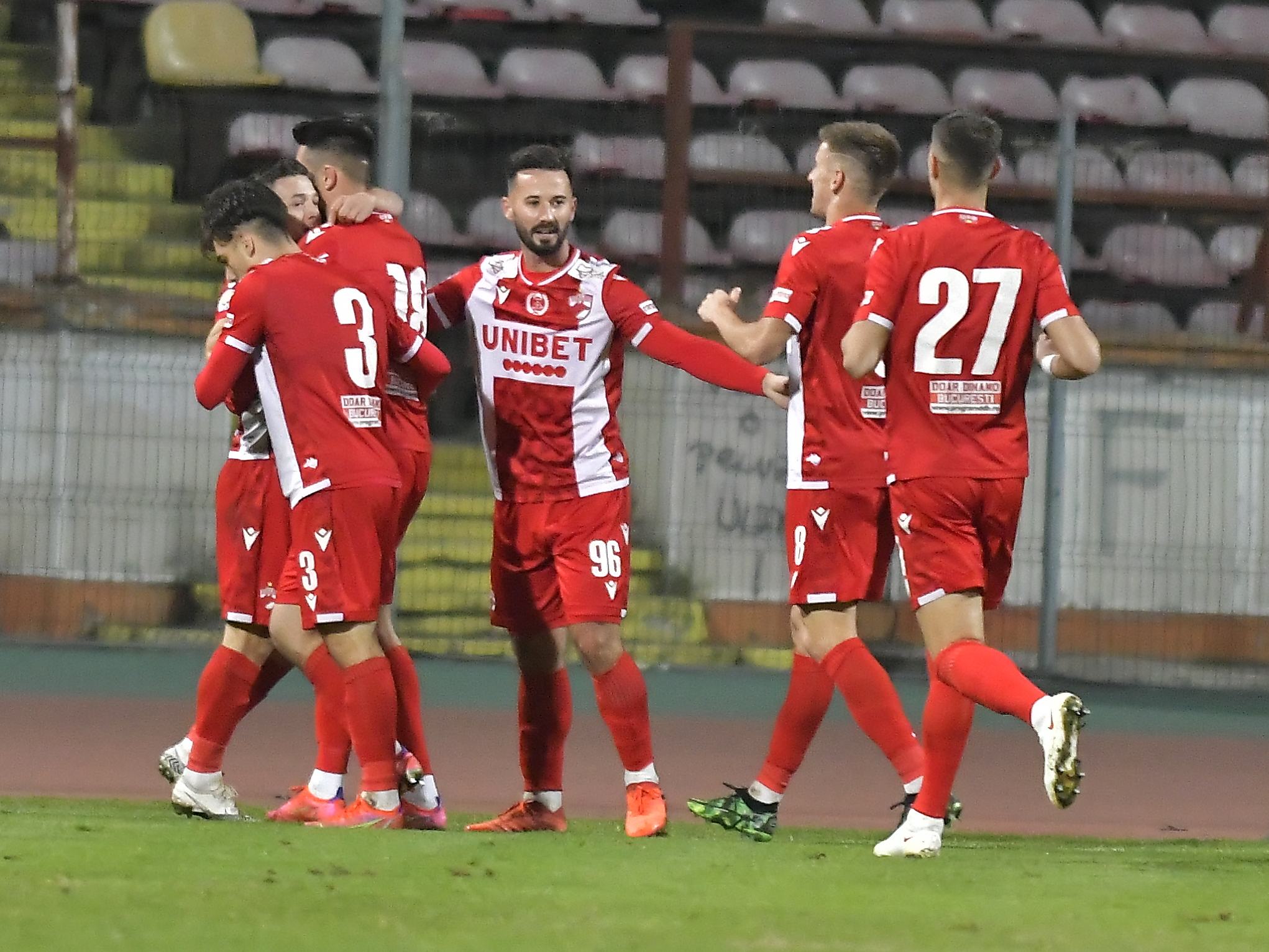 Fotbal: FC Hermannstadt l-a transferat pe Plamen lliev de la Dinamo