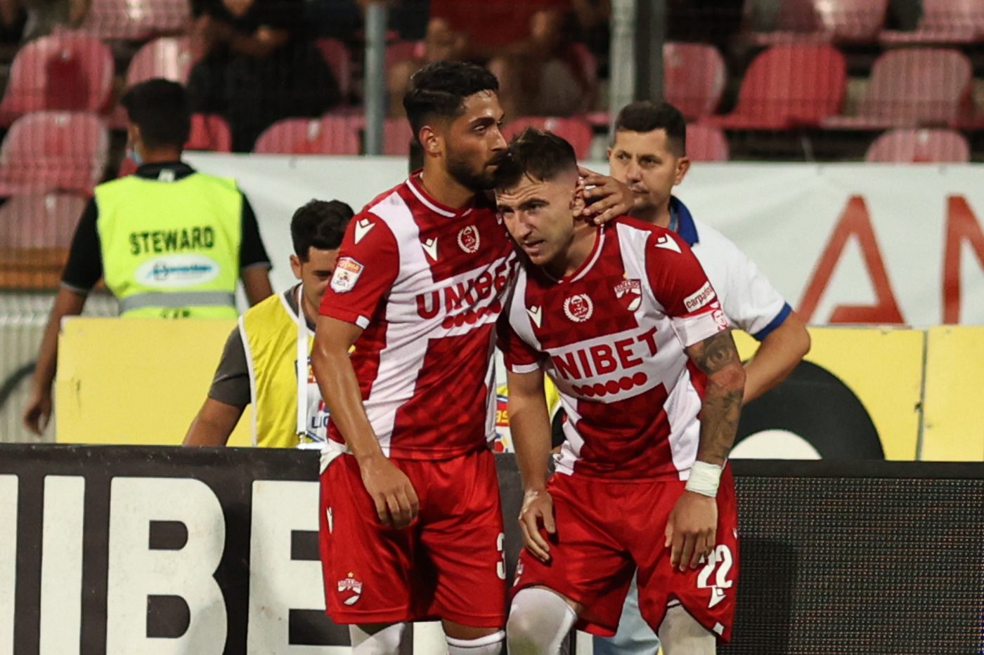 Liga 1: Chindia – „U” Craiova 1948 și CS Mioveni – Dinamo se pariază la pachet » 8 variante de profit lansate AICI »»