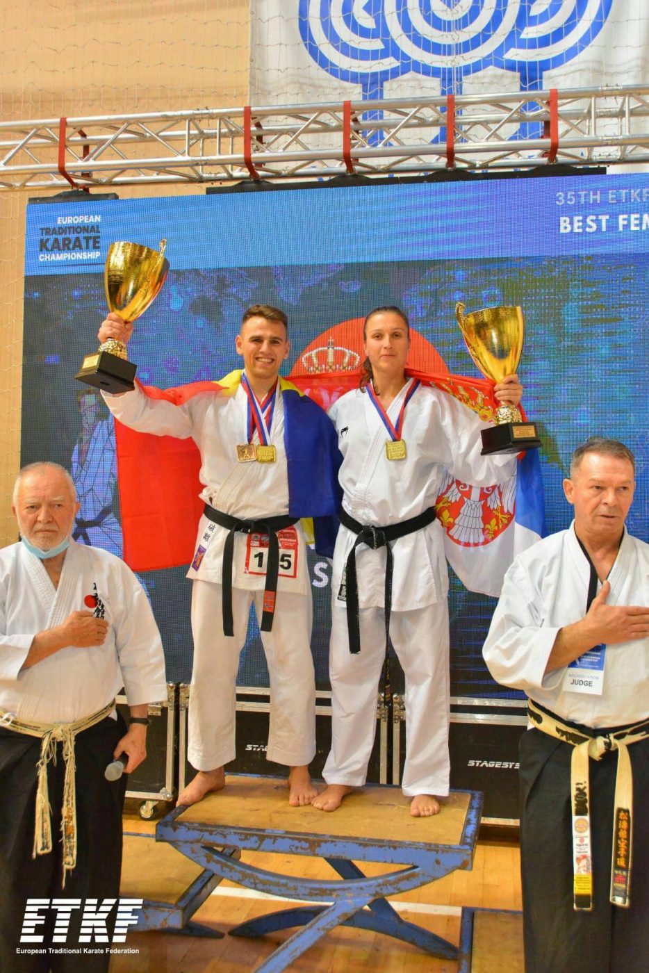Românul Dragoș Bălăiașa, desemnat cel mai bun karateka din Europa după ce a cucerit 5 medalii la Campionatele Europene din Serbia | SPECIAL