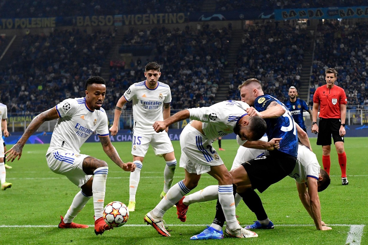Manchester United vrea să își rezolve problemele din compartimentul median cu un fotbalist de 75 de milioane de euro de la Real Madrid!