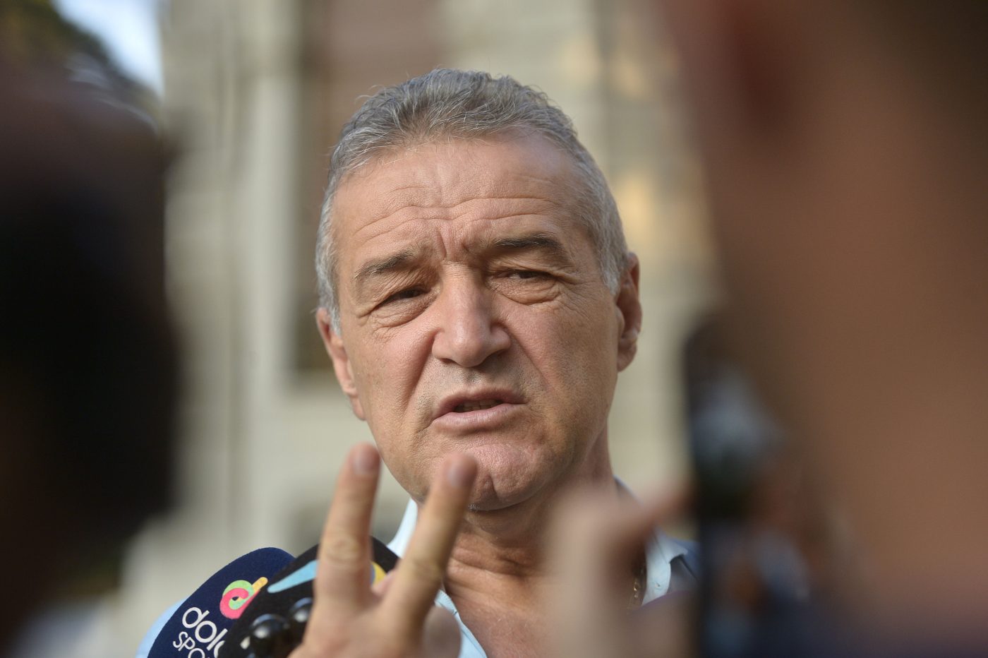 Cum are de gând Gigi Becali să recâștige suporterii lui FCSB de partea sa: „Așa le va trece supărarea!”