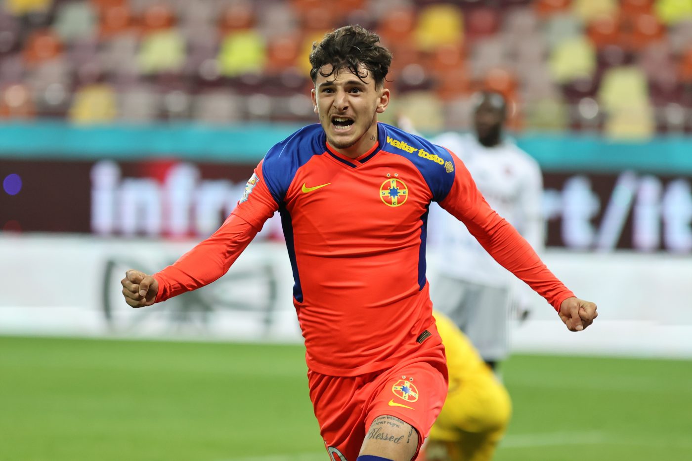 Interesul lui Arsenal pentru Ianis Stoica nu-l impresionează pe Gigi Becali. „Nu e de vânzare!”