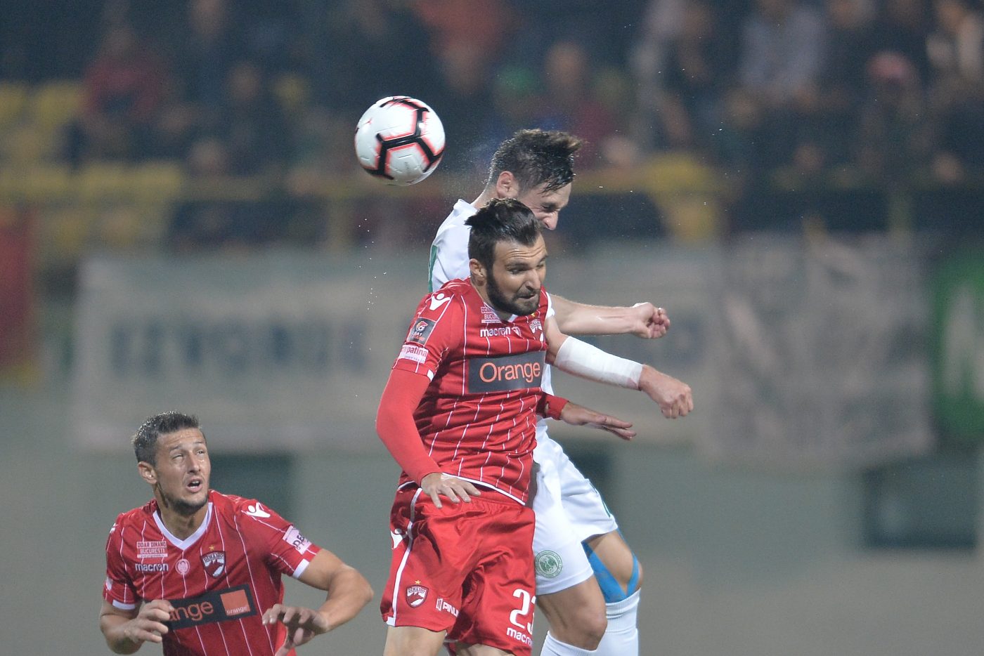 S-a terminat coșmarul! Ionuț Șerban a scăpat de Dinamo! La ce echipă a ajuns mijlocașul