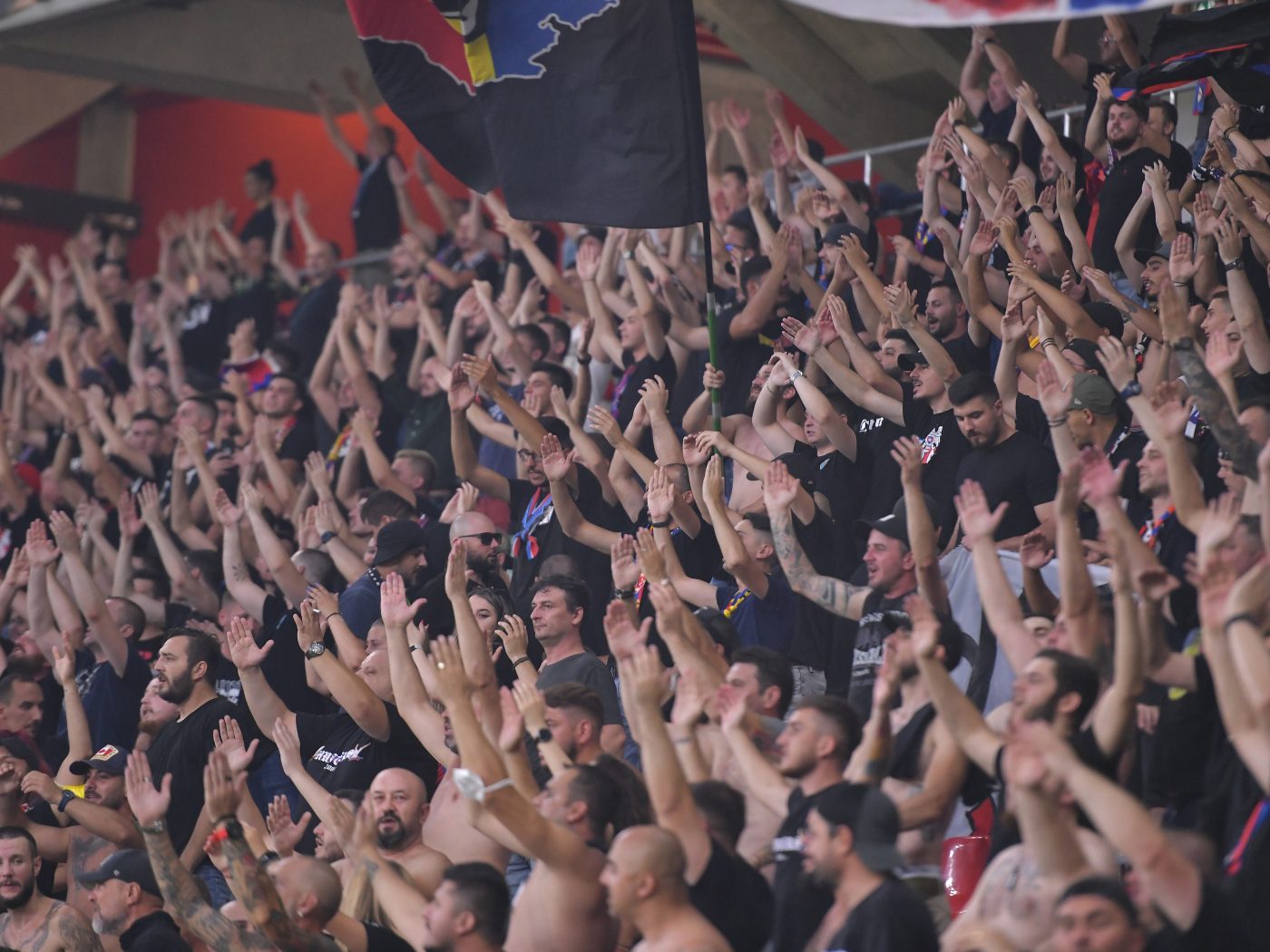 Marius Tucă critică redeschiderea stadioanelor, cu număr limitat de spectatori: „De ce doar cu 30% ?” Ce modificări vrea să facă Rafila | VIDEO EXCLUSIV ProSport Live