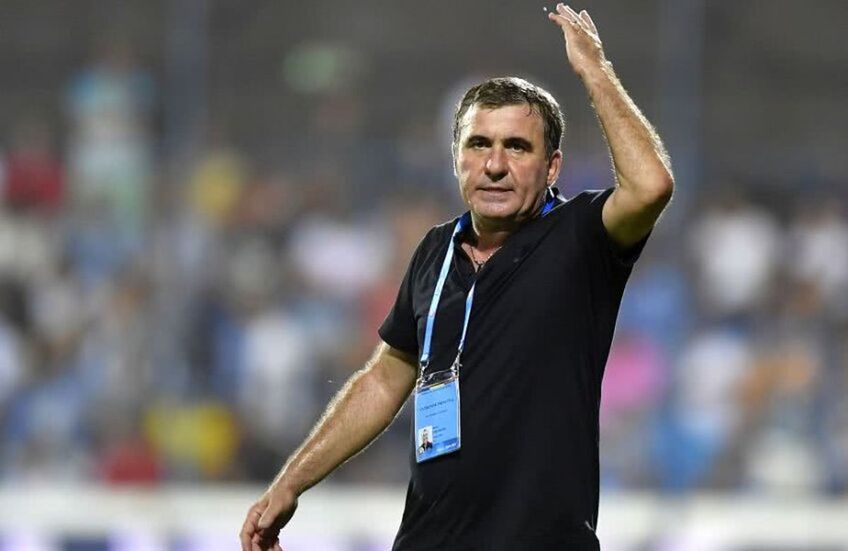 EDITORIAL DECEBAL RĂDULESCU |  Au fost imenși ca fotbaliști, dar odată cu refuzul lui Hagi, în urma lor chiar nu ne rămâne nimic