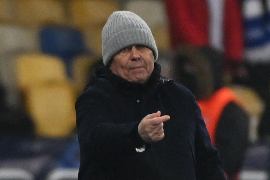 Mircea Lucescu, furios după eșecul cu Bayern: „Am avut penalty! Arbitrii îi protejează!”