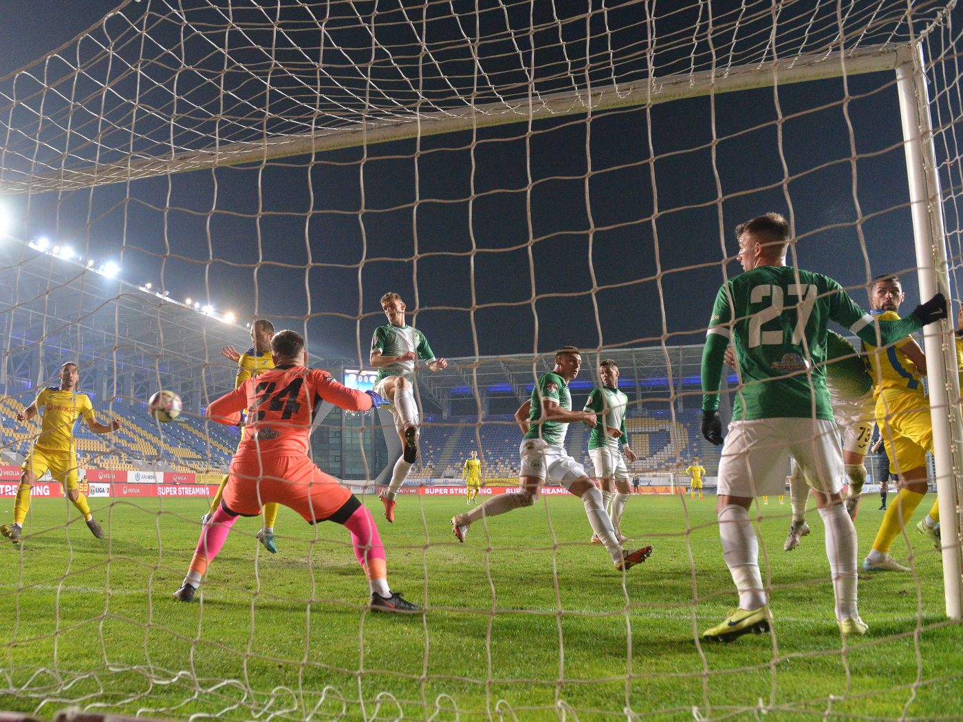 Claudiu Niculescu, supărat pe arbitraj și extrem de subiectiv după ce Concordia Chiajna a pierdut derby-ul cu Petrolul: ”Asistentul se speria, credea că poate o să avem lovitură liberă”