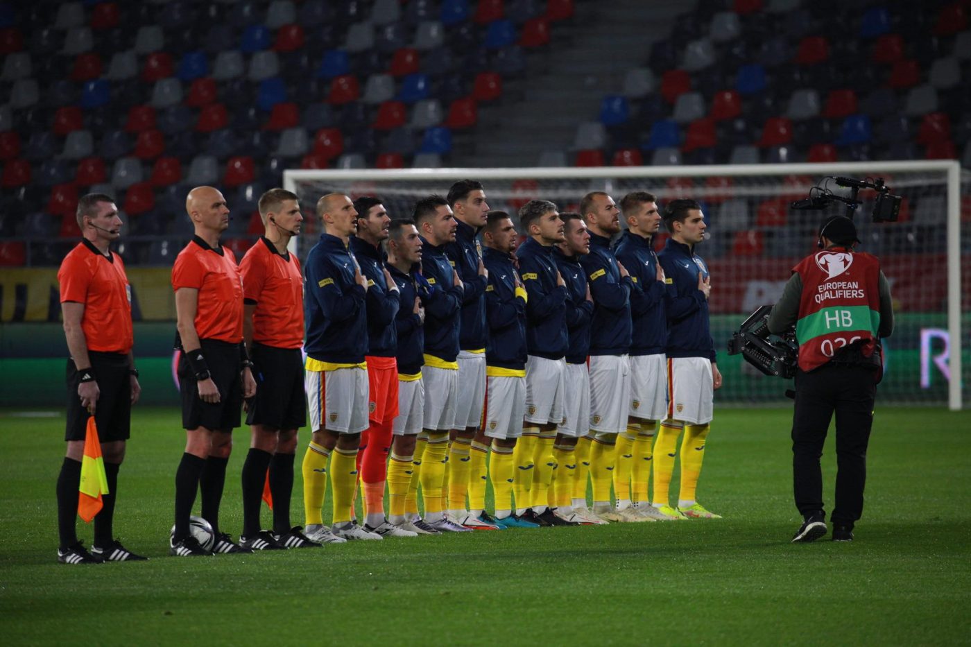 România – Islanda 0-0, Live Video Online. Ianis Hagi și Denis Alibec, titulari! Echipele de start