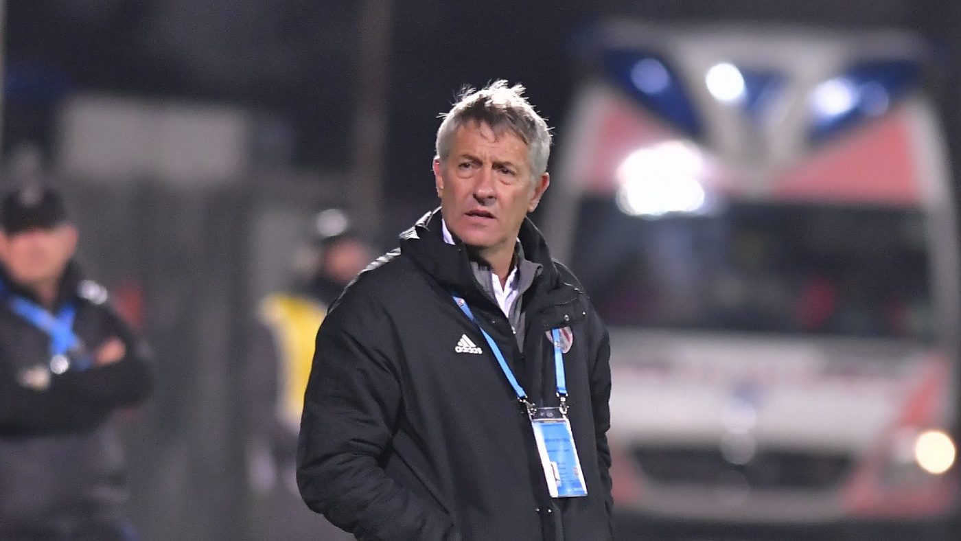 Cristiano Bergodi, înaintea returului semifinalei Cupei: „Craiova e foarte periculoasă, nu contează avantajul din tur”. Italianul regretă că nu va sta pe bancă pe „Ion Oblemenco”