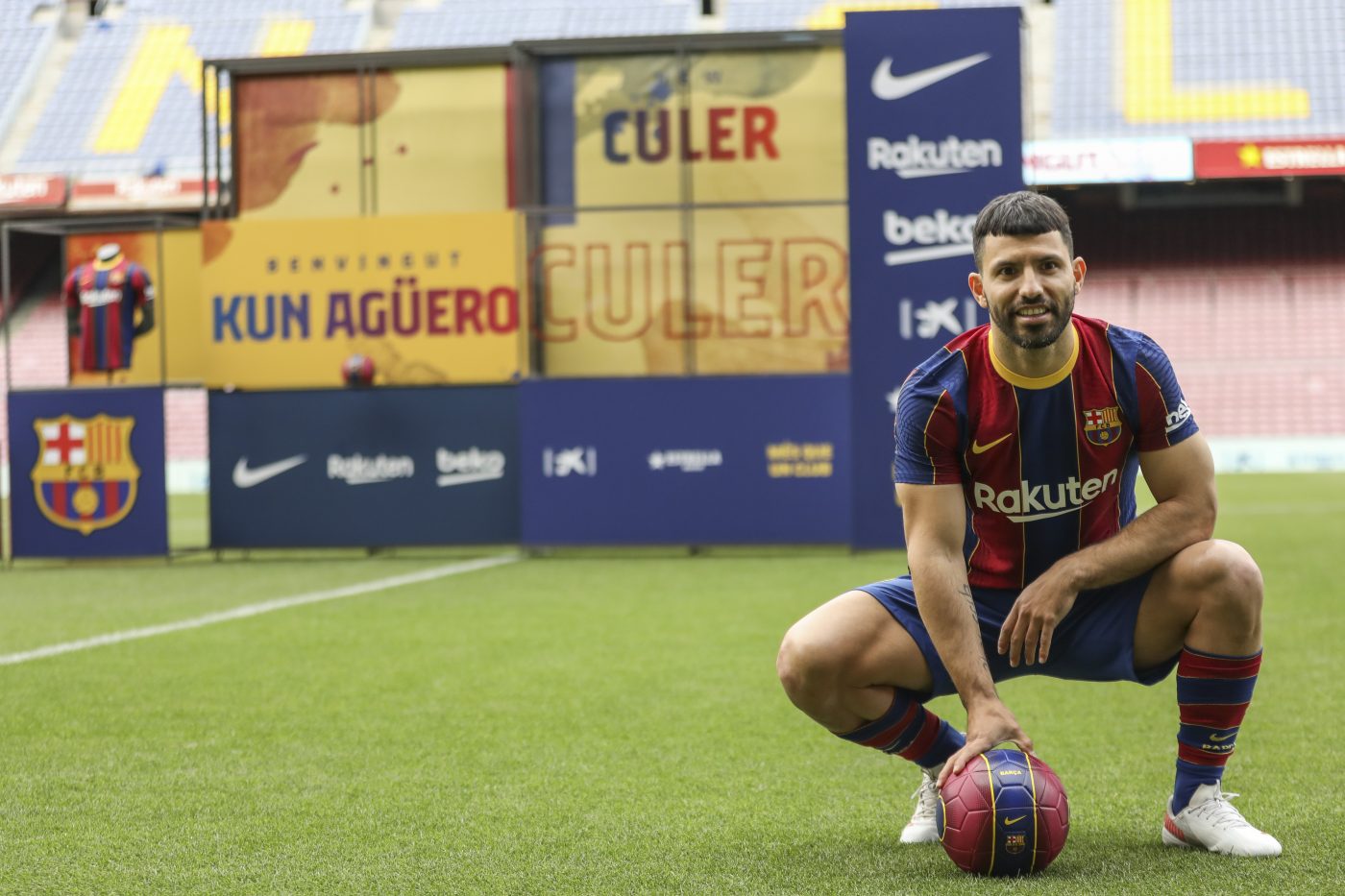 Lovitură de proporții pentru Barcelona! Sergio Aguero a aflat cât o să lipsească de pe teren. „E complicat!”