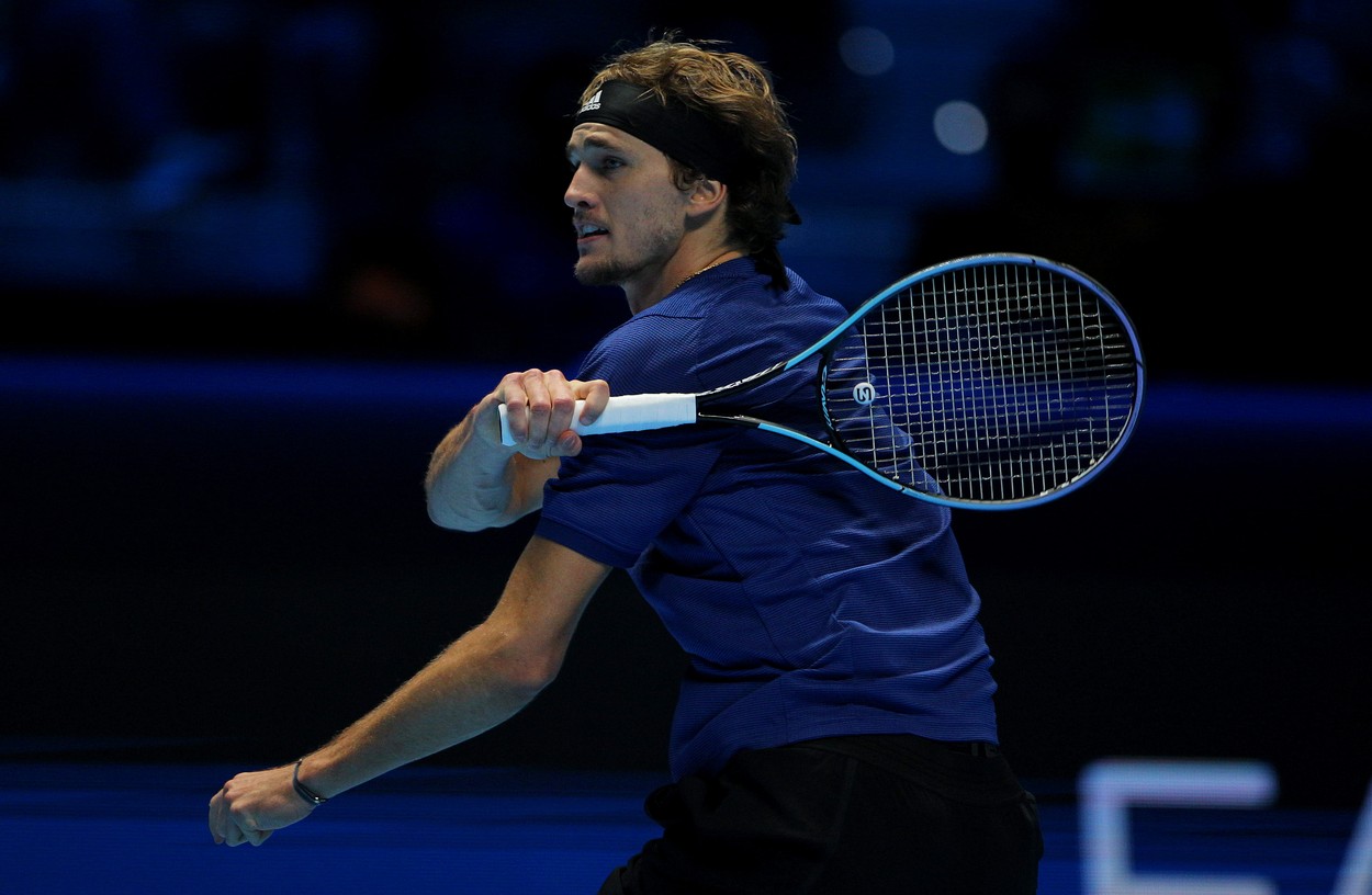 Super meci la Turneul Campionilor! Alexander Zverev va da peste Novak Djokovic în semifinale | VIDEO