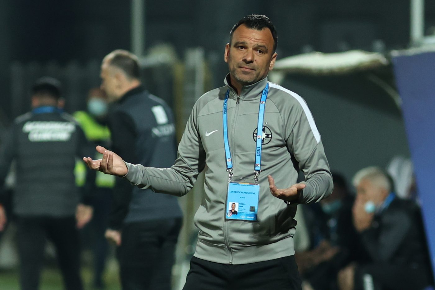 Toni Petrea, nemulțumit de decizia autorităților înainte de Universitatea Craiova – FCSB: „Mi se pare aiurea!”