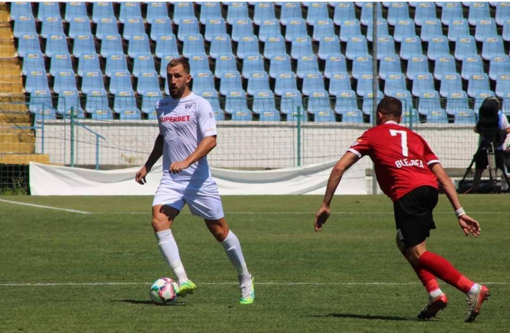 După patru ani petrecuți la Rangers, a venit în România să descopere legenda lui Dracula și să joace în prima ligă!