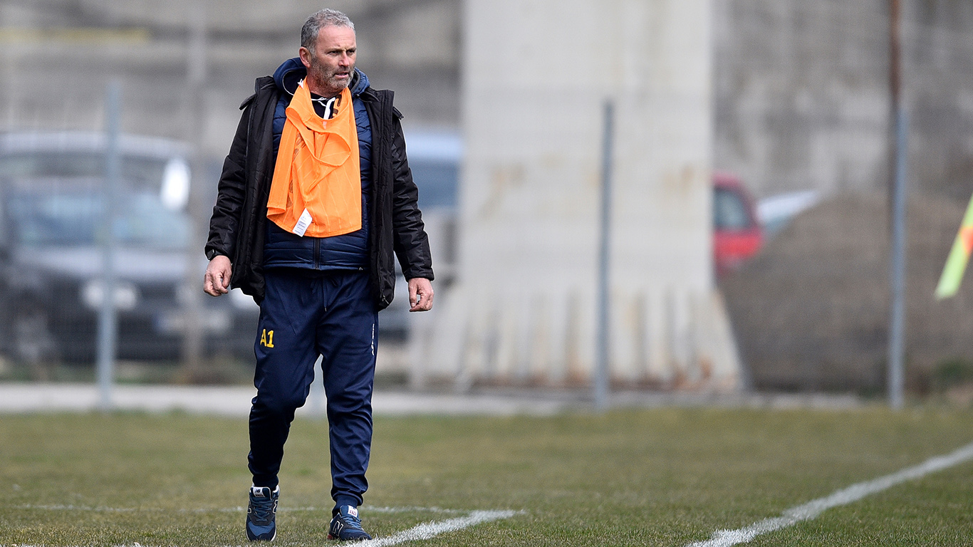 Au căzut la pace după verdictul CNSL! FC Brașov, pe punctul să-l numească antrenor pe ”principalul” pe care l-a dat la o parte în momentul cesionării locului de la Corona