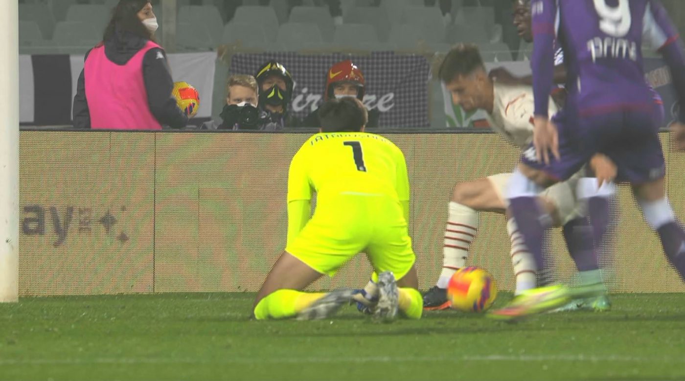 Reacția jurnaliștilor italieni, după greșeala uriașă făcută de Ciprian Tătărușanu în AC Milan – Fiorentina: „Gafă incredibilă!”