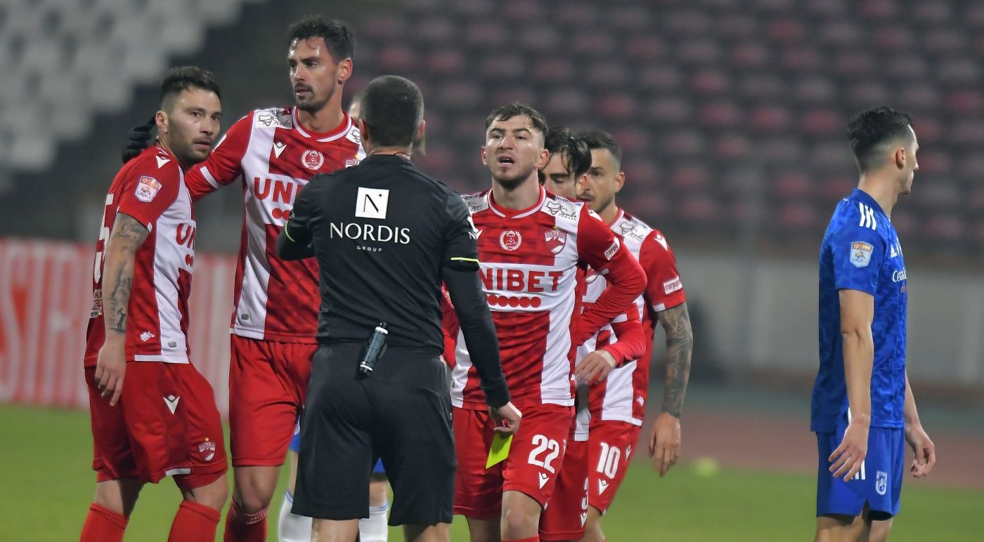 Jucătorii lui Dinamo, trași la răspundere: „Ei chiar vor să retrogradeze? Sunt niște răsfățați!”