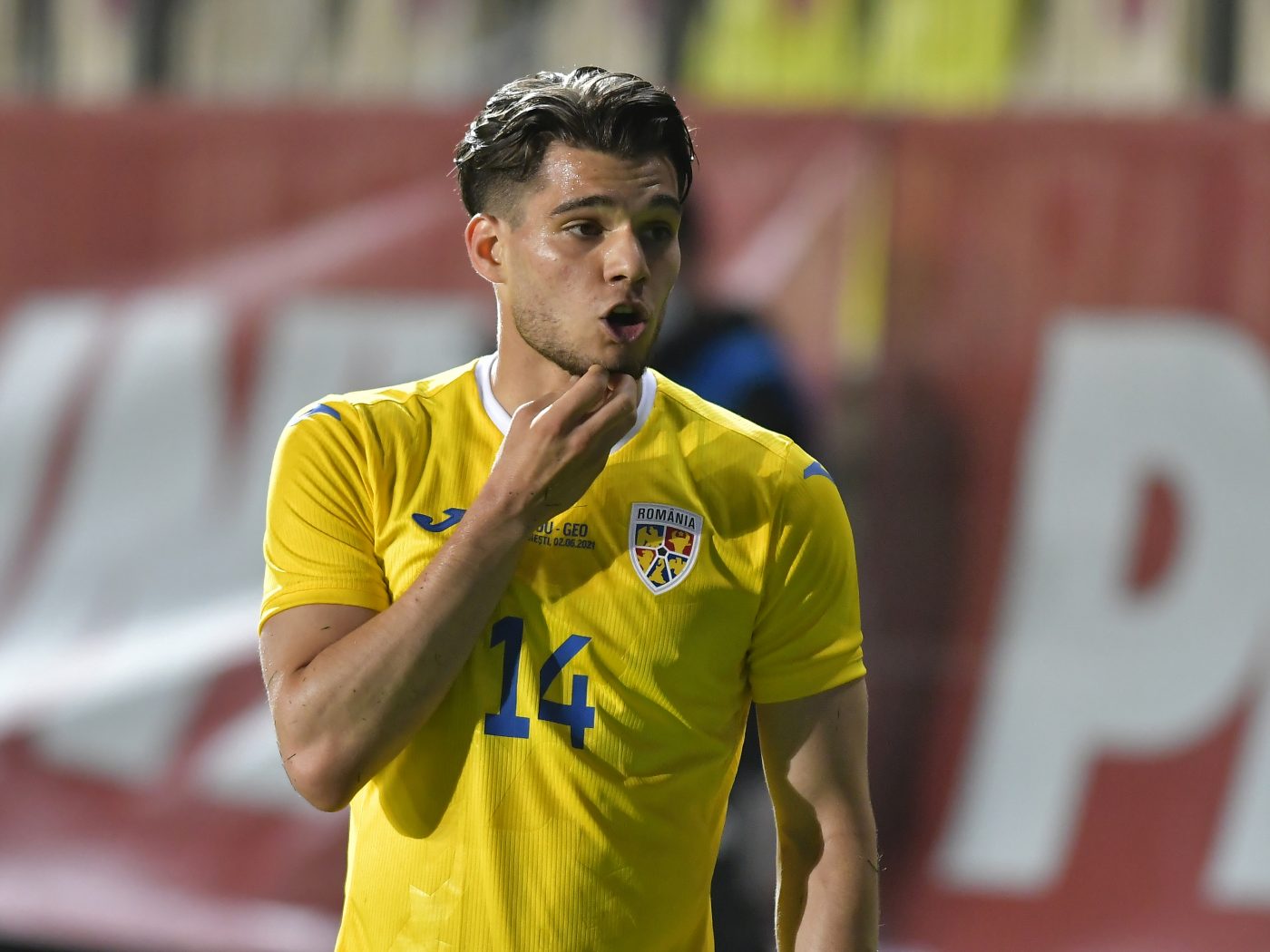 Ianis Hagi îl vrea în continuare pe Mirel Rădoi la echipa națională: „Am spus asta și la început!”