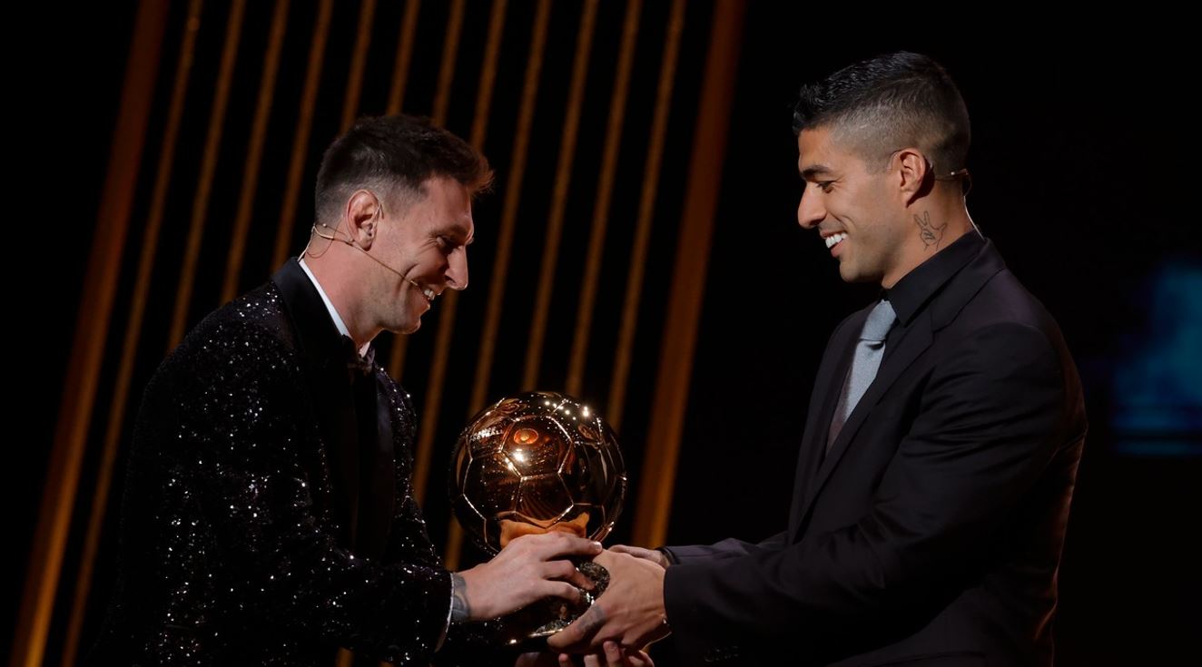 EDITORIAL MARIUS MITRAN | Dispariția statuii din Parc. Mistificarea Messi