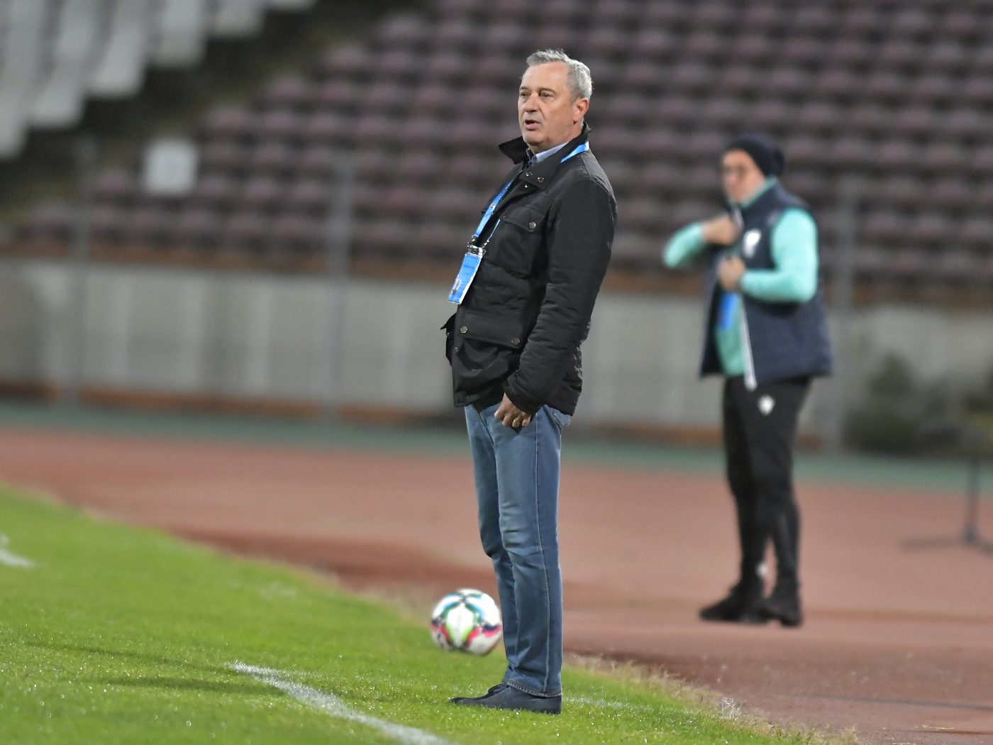 Mircea Rednic, criticat aspru după ce l-a folosit pe Deian Sorescu împotriva lui CFR Cluj: „Nu avea ce să caute în teren! A fost total nepregătit!”. Ce ar trebui să facă Dinamo de urgență în privința fotbalistului | EXCLUSIV ProSport Live