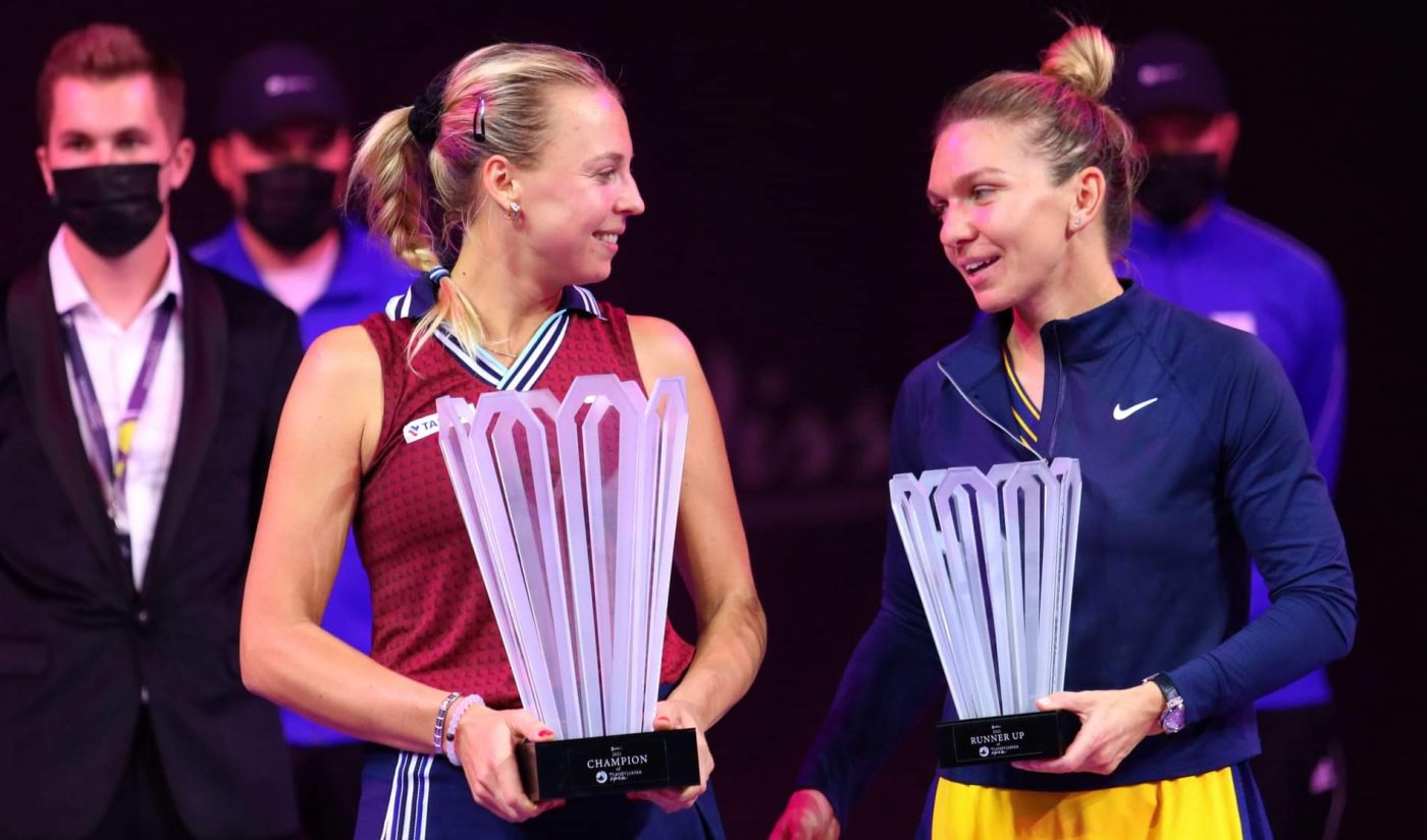 Simona Halep a pierdut finala de la Transylania Open cu Anett Kontaveit chiar sub ochii lui Adrian Mutu! Imagini de excepție de la Cluj | GALERIE FOTO